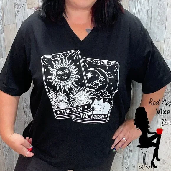 The Sun and Moon Tarot Cards Graphic Tee - Picture 2 of 2